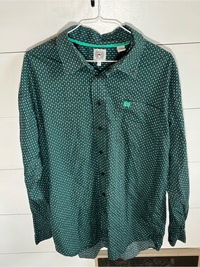 Cinch Men’s Green Patterned Button-Down Shirt